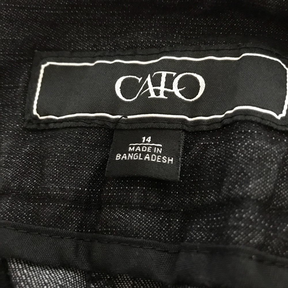 Cari dark denim jeans, size 14. Boot cut/flare!